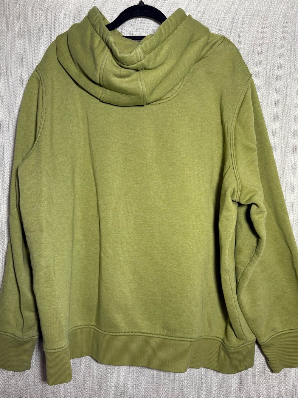 Carhartt chartreuse Logo Sleeve Pullover Hoodie size XXL relaxed - Picture 2 of 3